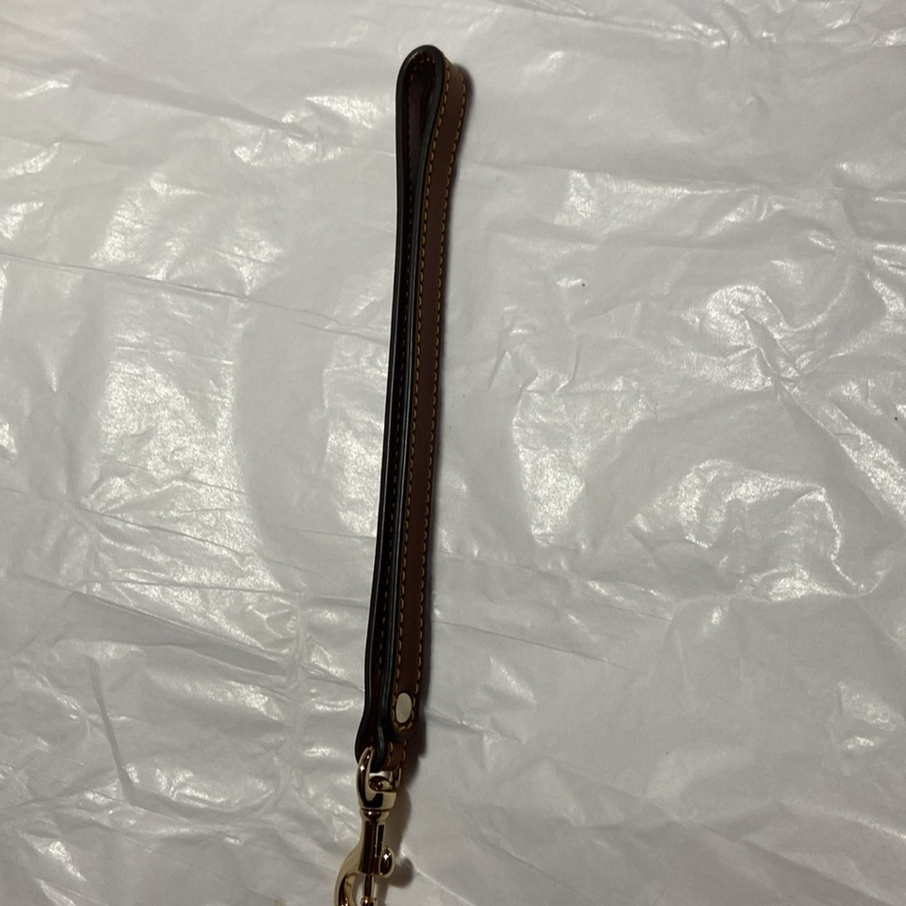 NWOT Dooney & Burke leather wristlet strap - Picture 8 of 10